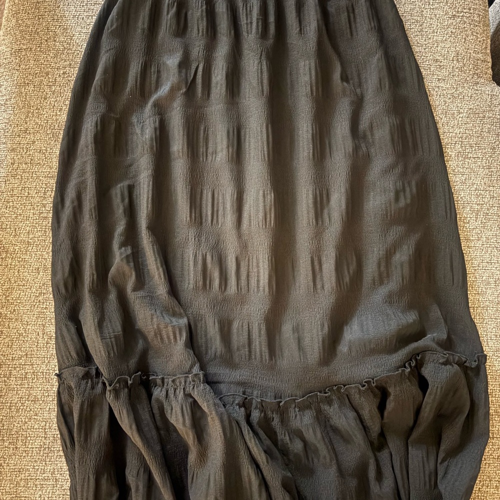Flowy Black Maxi Skirt with Ruffled Hem